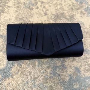 Kate Laundry Clutch, like new!